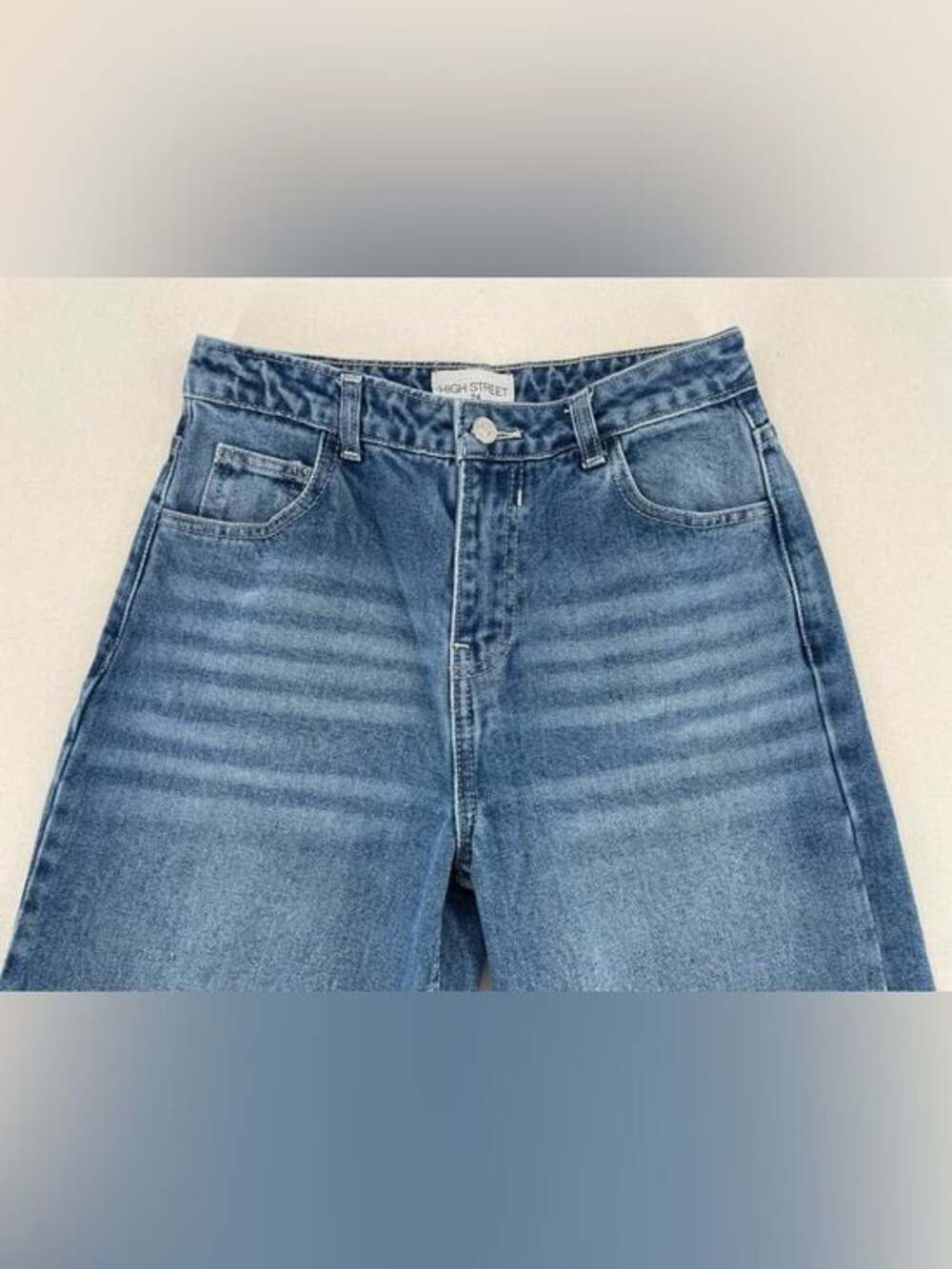 High Street High-Rise Distressed Wide Leg Jeans - Picture 3 of 6